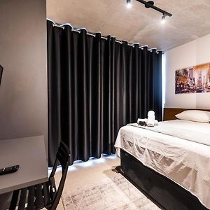 Estudio Deluxe